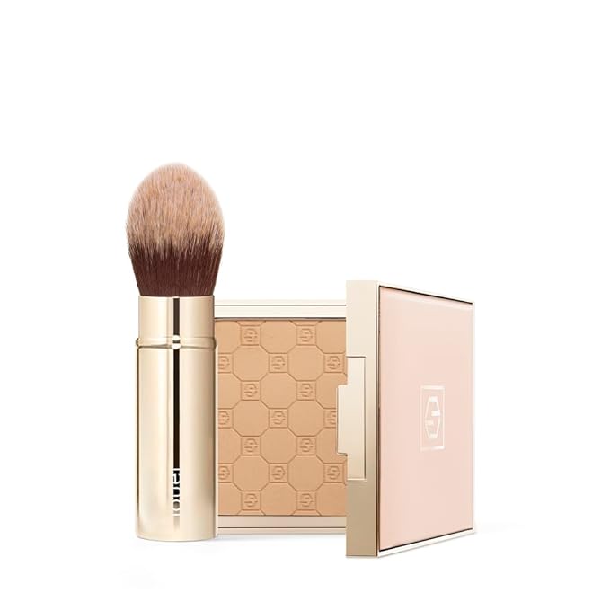 Jouer Essential Travel Complexion Brush - Cosmetic Makeup Brush - Travel Friendly - Soft Synthetic Bristles - Cruelty, Gluten & Paraben Free - Vegan Friendly, Gold, 0.10625 pounds