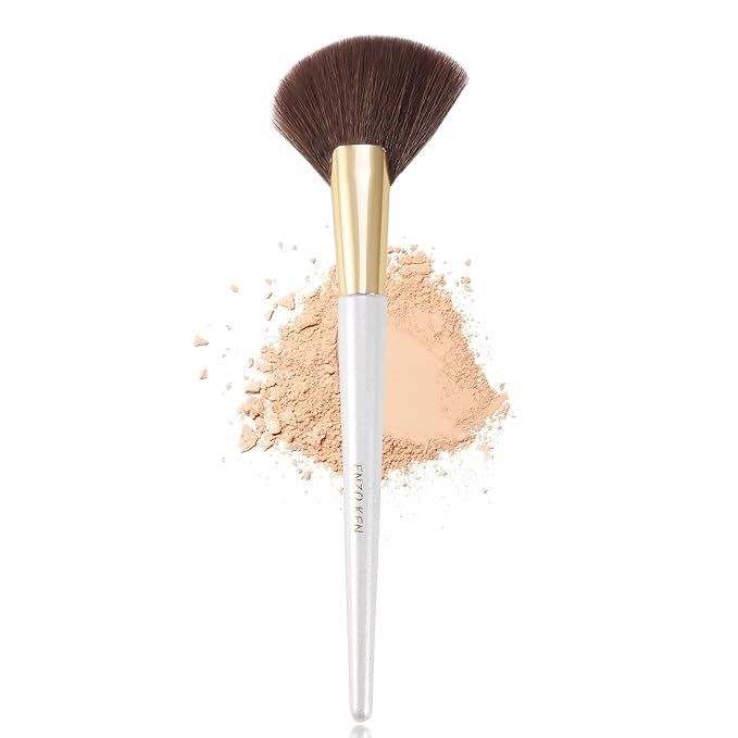 Angled Fan Brush for Makeup, Thick Fluffy Blush Brush for Cheeks, Sculpt and Contour Bronzer Brush - White, 169L