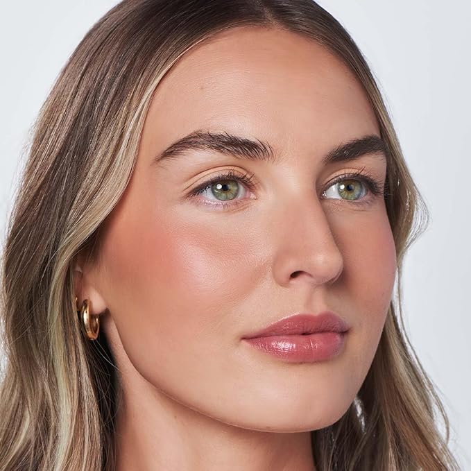 Ravie Beauty Endless Diffusion™ Baked Blush - Long-Lasting, Buildable, Smooth & Natural Finish (Daydream, 0.25oz)