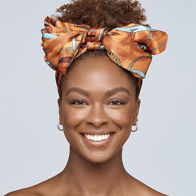 Ruby Kisses 3D Face Creator Cream Foundation & Concealer, 12 Hours Long Lasting, Medium to Full Coverage, Non-Greasy, Ideal for Makeup & Contour Palette (Light Medium)