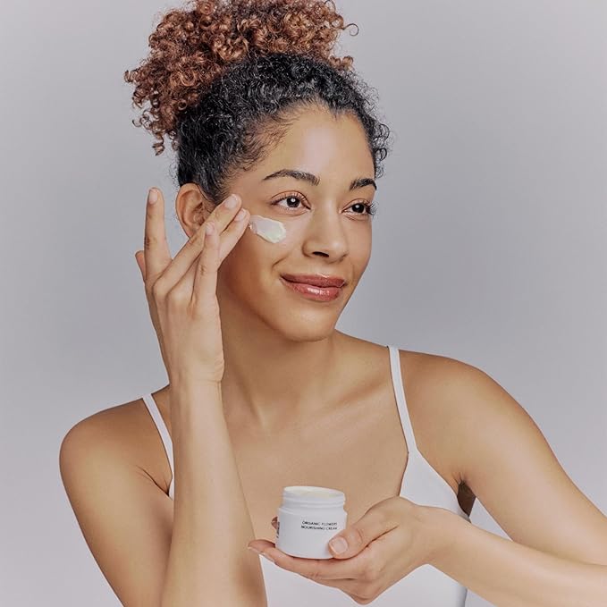 Whamisa Organic Flowers Nourishing Cream, 95.2% Organic, Waterless Formula, Fermented Postbiotic for Deep Hydration & Soothing, Moisturizing (50ml)