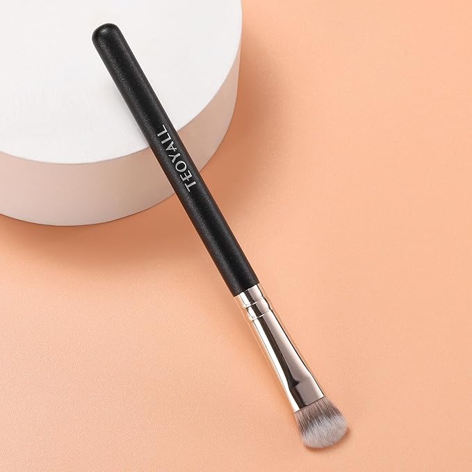 TEOYALL Under-Eye Concealer Brush, Small Flat Angled Synthetic Bristles Flawless Coverage Multitask Brush with Liquid Cream Powder