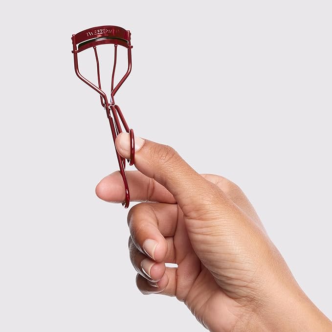 Tweezerman Vintage Rose Lash Gift Set - Makeup Eyelash Tool for All Eye Shapes