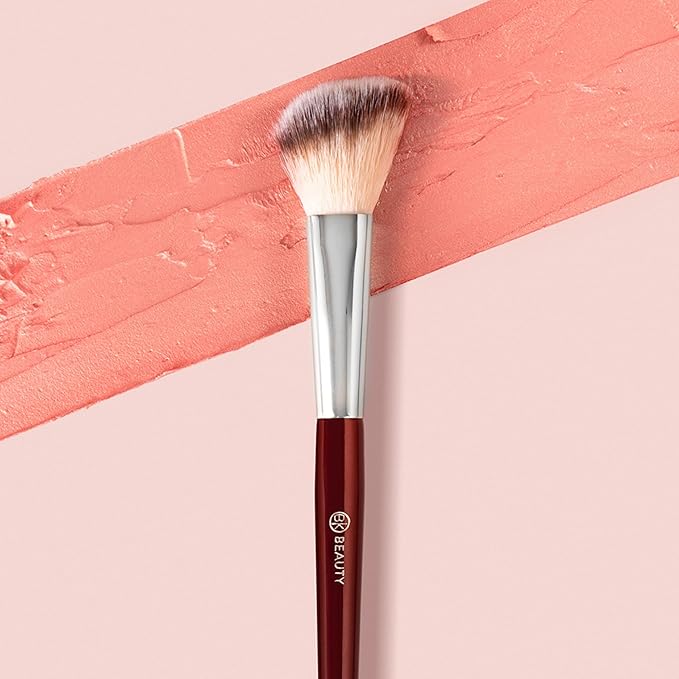 BK BEAUTY 112 SMALL ANGLED FACE BRUSH – Precise Angled Blush Brush for Soft, Natural Blend, Ideal for Blush on Smaller Faces & Highlighting