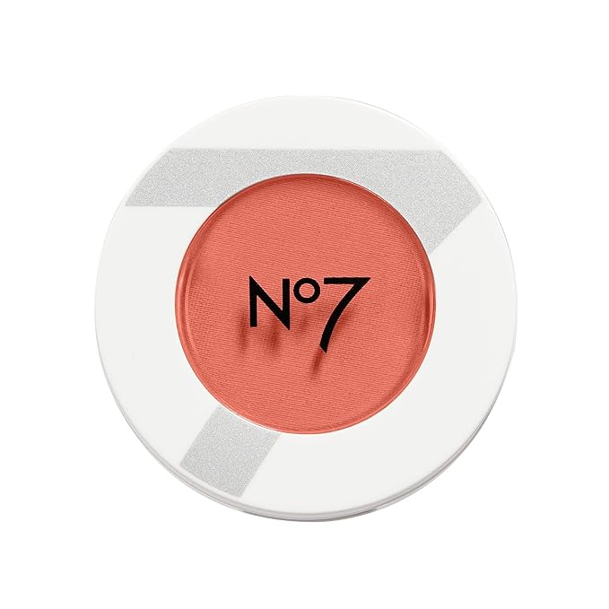 No7 Matte Powder Blush - Peaches - Loose Blush Makeup Palette for Instant Flush of Color - Makeup Powder for Face with Skin Conditioning Vitamin E (3g)