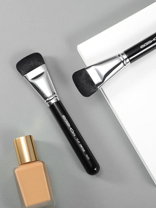 Contour Brush, EigshowBeauty Premium Synthetic Bristles Face Bronzer Brush, Flat makeup brush for Powder Cream Liquid Blending - Vegan & Cruelty-Free Foundation Brush