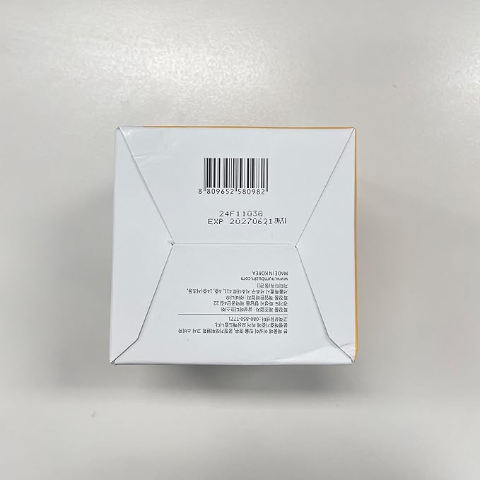 numbuzin No.3 Toner Pads | Radiance Glowing Jumbo Essence Pad | Clear Glass Skin, Texture Care | Biodegradable Vegan, Fermented Ingredients, Niacinamide | 70 Pads/5.07 fl. oz.