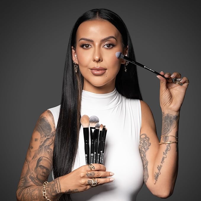 BK BEAUTY - NIKKI LA ROSE N14 PETITE PRECISION CONCEALER BRUSH - Multi-Tasking Tapered Makeup Brush for Under-Eye, Concealer, Powder, & Small Areas