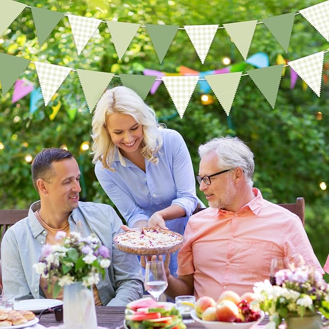 33Ft Green Party Hanging Banner Decoration Green Pennant Plaid Triangle Flag Fabric Bunting Garland for Birthday Wedding Baby Shower Party Supplies