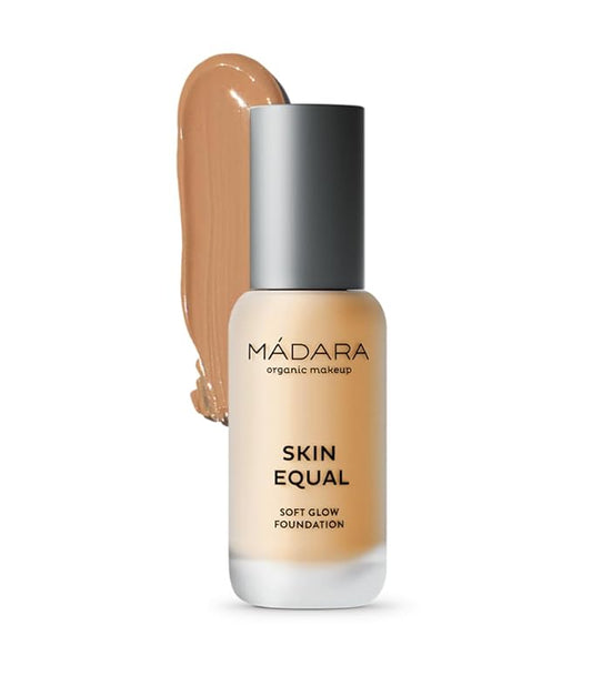 MÁDARA Organic Skincare | Skin Equal Soft Glow Foundation SPF15 Sand 40-30 ml, Mineral foundation with hyaluronic acid, Buildable medium coverage, Dewy foundation, Vegan, COSMOS natural certified