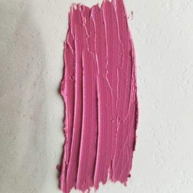 Aromi Natural Lipstick | Pink Lip Color for Women, Creamy, Moisturizing, Satin Finish, Dye-free Makeup, Vegan, Palm-free, Handmade (Pretty Pink)