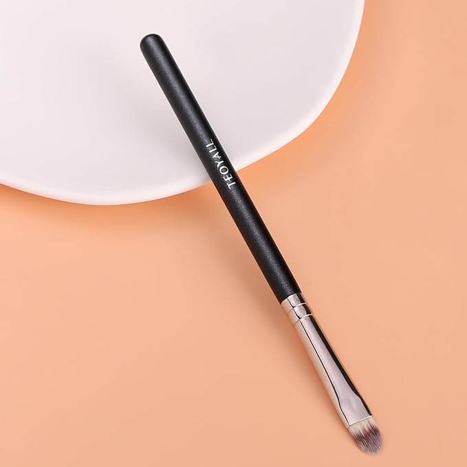 TEOYALL Flat Rounded Concealer Brush, Soft Dense Synthetic Bristles Blending Brush For Powder Cream Concealer Eyeshadow