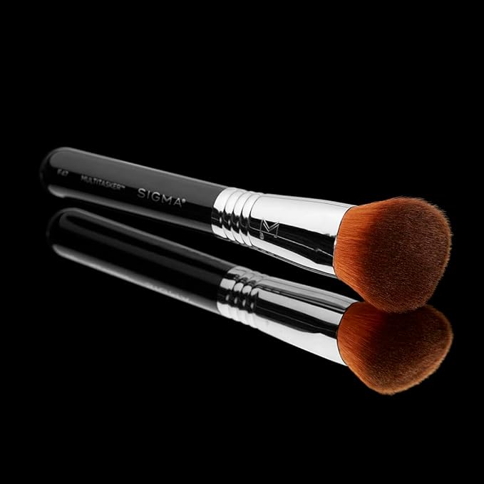 Sigma Beauty F47 Multitasker Makeup Brush – Multi-Use Face Makeup Brush for Blending, Contouring, & Buffing, Use with Foundation, Blush, Bronzer, Contour, or Highlighter (1 Brush)
