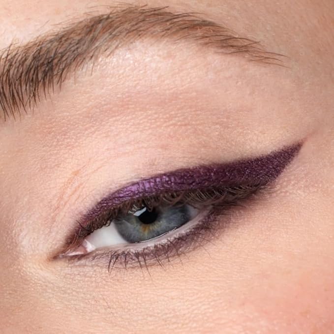 Honeybee Gardens Effortless Eye Liner Pencil in Passion, Rich Pigmentation, Smooth, Long-Wearing, Vegan, Gluten-Free