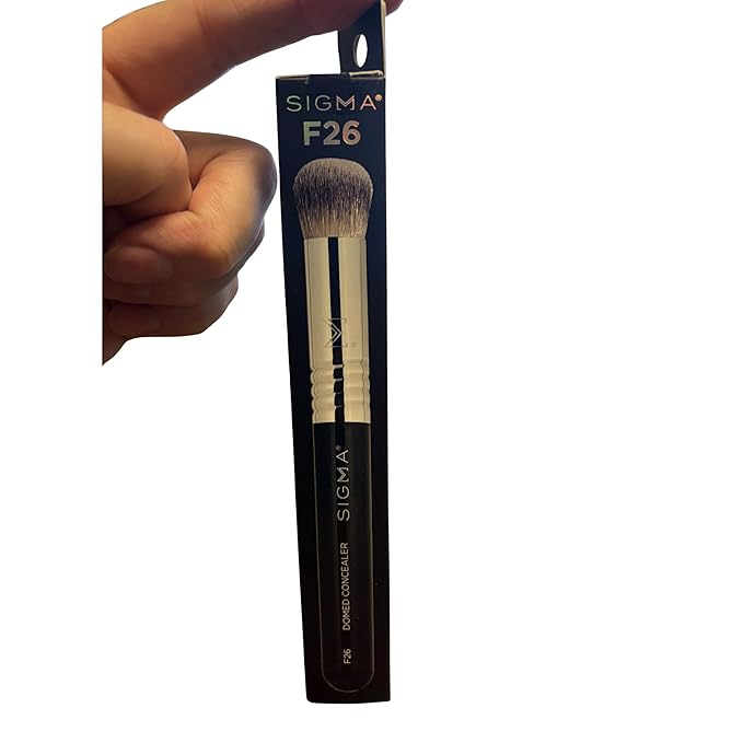 Sigma Beauty F26 Domed Concealer Brush – Under Eye Corrector, Ultra-Soft Dense Rounded Fibers, Waterproof Handle with SigmaAlloy Ferrule – Makeup Brush for Cream or Liquid, Ideal for Women's Makeup