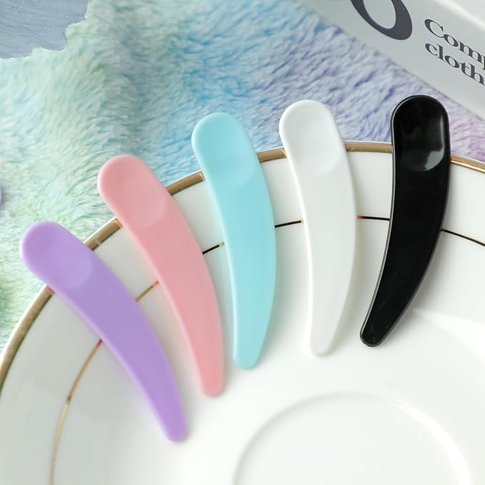200 Pack Small Cosmetic Spatulas Mini Makeup Spatula Disposable Plastic Spatula Facial Skincare Face Mask Spatula (Multi-colored)