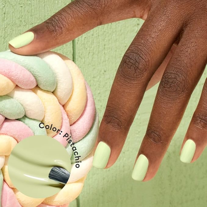 Manucurist Green Pastel Nail Polish Pistachio Green - Classic Natural 9-Free, Plant-Based and Vegan -Made in France