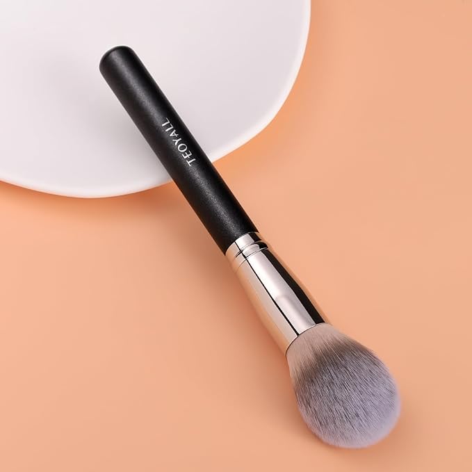 TEOYALL Oval Blush Brush, Ultra Plush Fluffy Synthetic Bristles Powder Brush for Contour Bronzer Cheek with Loose Powder