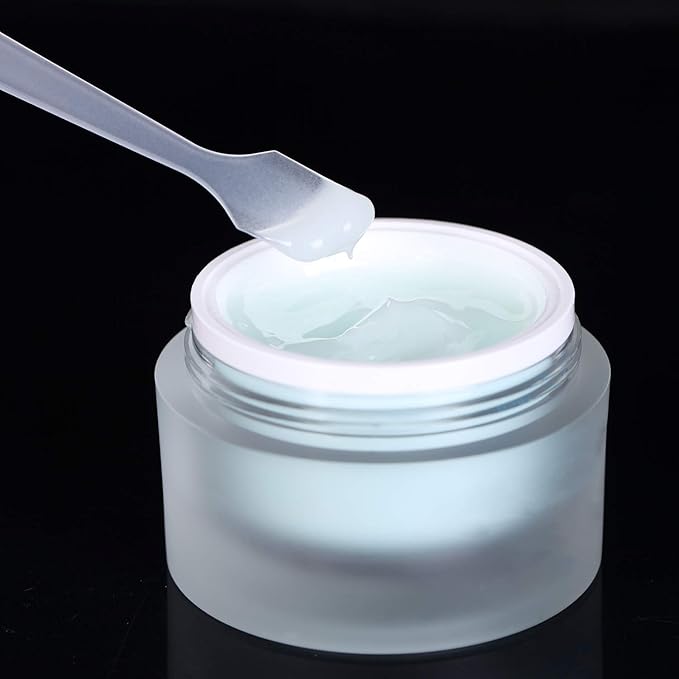 200 Pack Small Cosmetic Spatulas 3.2 Inch Mini Makeup Spatula Disposable Plastic Facial Skincare Face Mask Spatula (Translucent)