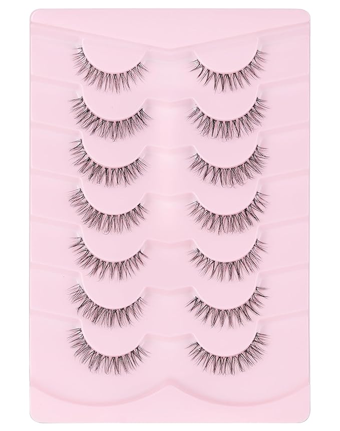 Short Strip Lashes Natural Eyelashes Wispy Lashes Fluffy Mink Lashes C Curl Eye Lashes Soft Small False Eyelashes Demi Wispies Eyelashes 7 Pairs