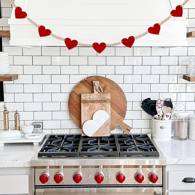 Valentine's Day Heart Decorations, Felt Hearts Wood Bead Garland Banner for Valentine's Day Decor