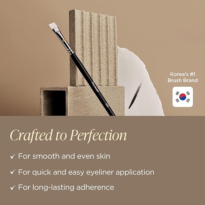 Piccasso 300 Eyeliner and Concealer Brush – Dual-Use Angled Brush for Gel Eyeliner and Spot Concealing, Soft and Precise Eye Makeup Brush for Tightlining and Coverage, Korean Professional Makeup Tool