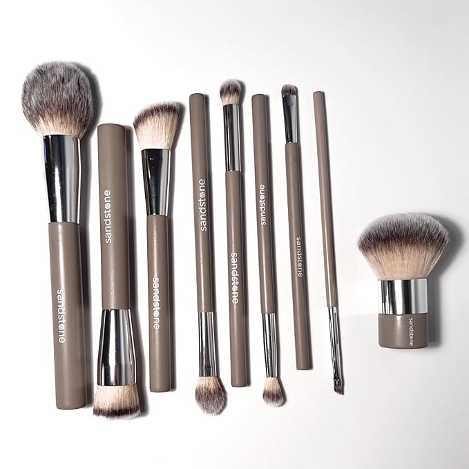 Sandstone Scandinavia Soft Collection Makeup Brush - Professional Premium Concealer brush for applying and blending concealer. Ultra soft bristles. Vegan Makeup brush for all skin types
