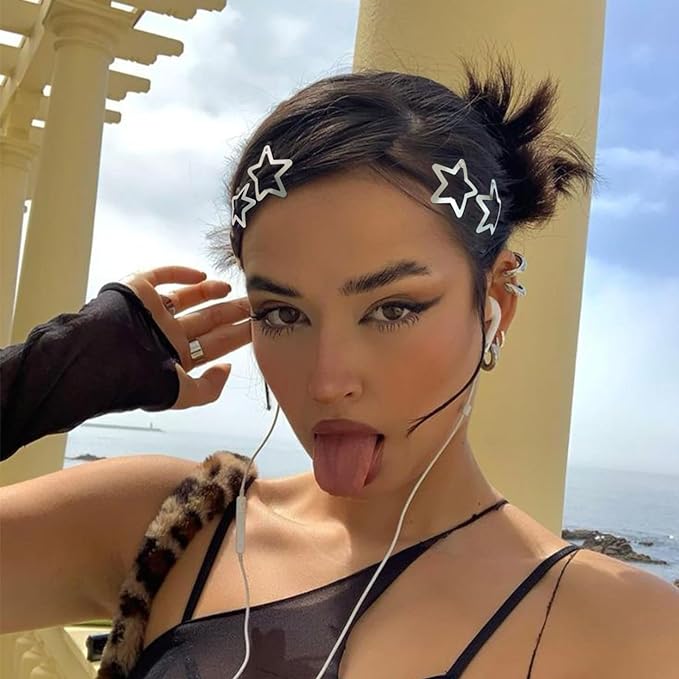 Star Hair Clips 2000s Y2K Snap Hair Barrettes Non Slip Star Hair Accessories Silver Metal Hair Clips for Girls Women -30 PCS 1.57"