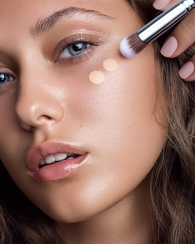 Concealer Brush for Makeup Under Eye Makeup Brush Nose Contour Brush for Eye Cream Liquid Foundation Cream Concealer (Black, E871)