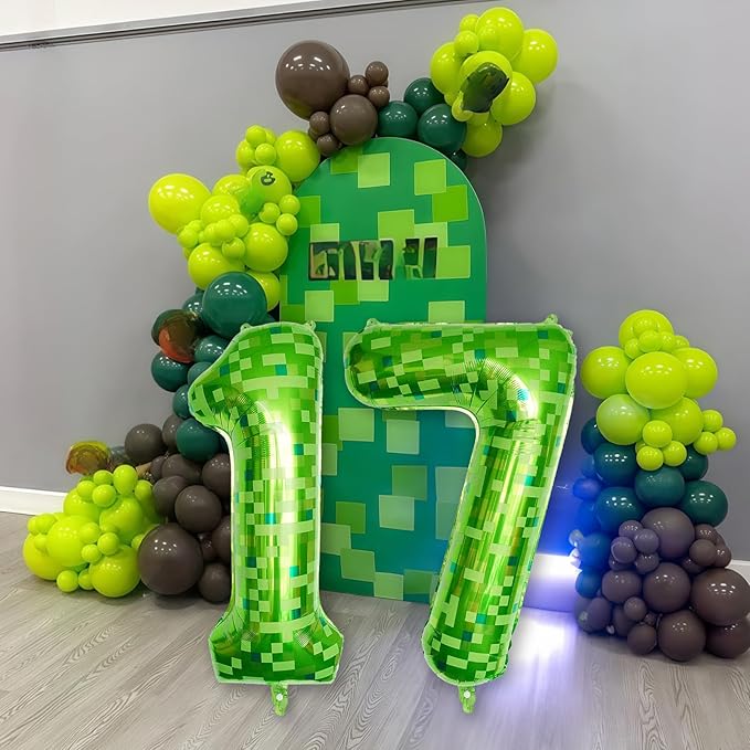 17th Birthday Balloons for Boys, Large Lime Green Pixel Number 17 Balloon, 40 Inch Dark Kelly Green Foil 17 Balloon Number for Men17 Year Old Birthday Video Game Forest Patrick's Day Party Decorations