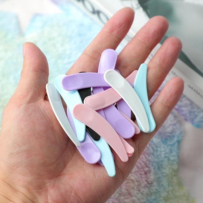 200 Pack Small Cosmetic Spatulas Mini Makeup Spatula Disposable Plastic Spatula Facial Skincare Face Mask Spatula (Multi-colored)