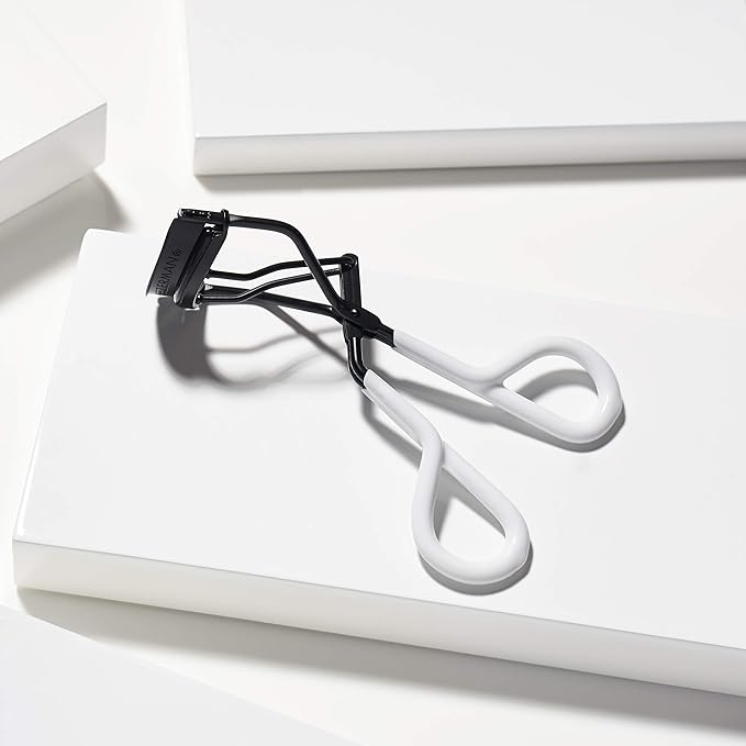 Tweezerman Onyx Great Grip Eyelash Curler Model No. 050-R