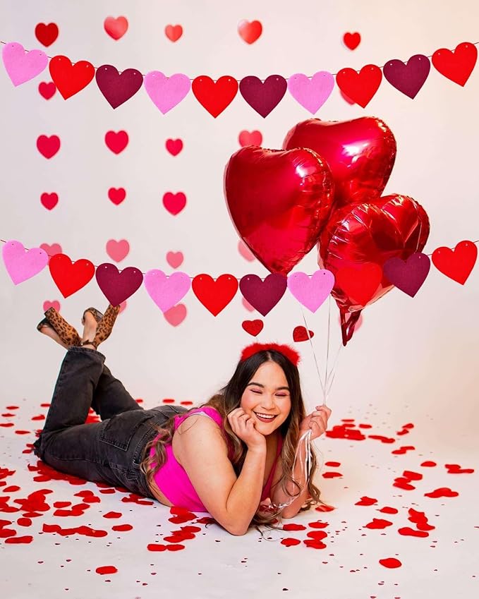 4 Pack Felt Heart Garland Banners,Felt Red Pink and Hot Pink Valentines Day Heart Decorations,Valentines Felt Heart Garland Banner for Valentines Day Anniversary Wedding Party Decorations Supplies