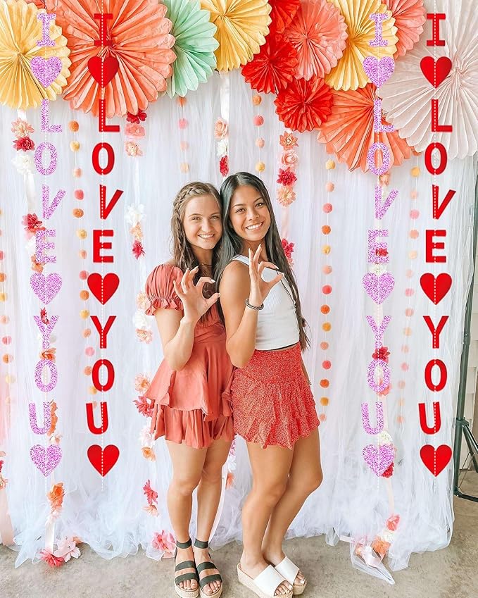 8 Pack I Love You Heart Garland Banner