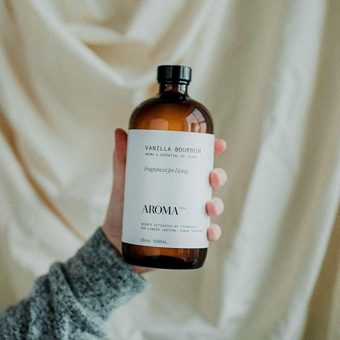 AromaTech Vanilla Bourbon Aroma Essential Oil Blend: Luxury Hotel Inspired Aromatherapy with Vanilla Bean, Bourbon & Oak Barrel for Ultrasonic Diffusers & Nebulizers - 16 fl oz, 500 mL