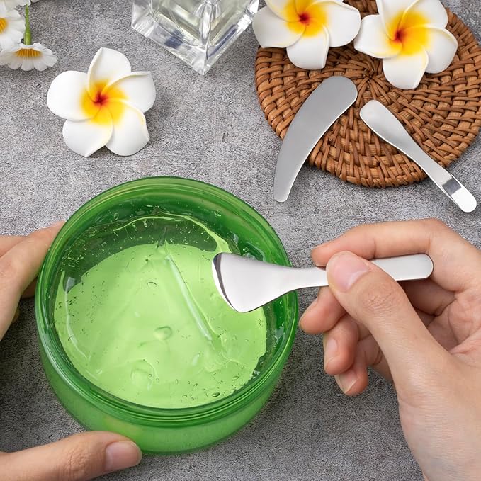 3pcs Mini Metal Makeup Spatula, Reusable Cosmetic Cream Spatulas Spoon, Skincare Scoop Applicator Facial Massage Beauty Tools for Mixing and Sampling Face Eye Cream- Silver