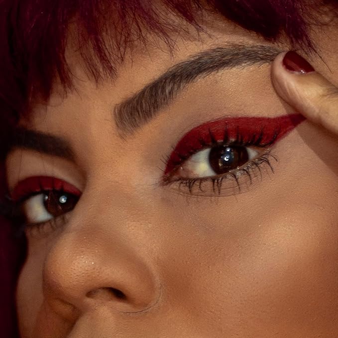 Liquid Eyeliner, Wine Red Eyeliner, Long Lasting & Fast Drying Colored Eye Liner, Felt Tip Applicator for Precise Line Application,Washable, Easy to Use (Wine Wonder)