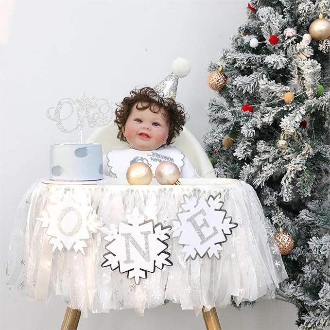 Winter Onederland 1st Birthday Girl Snowflakes One First Party Decorations White High Chair Banner Crown Cake Topper Birthday Decor