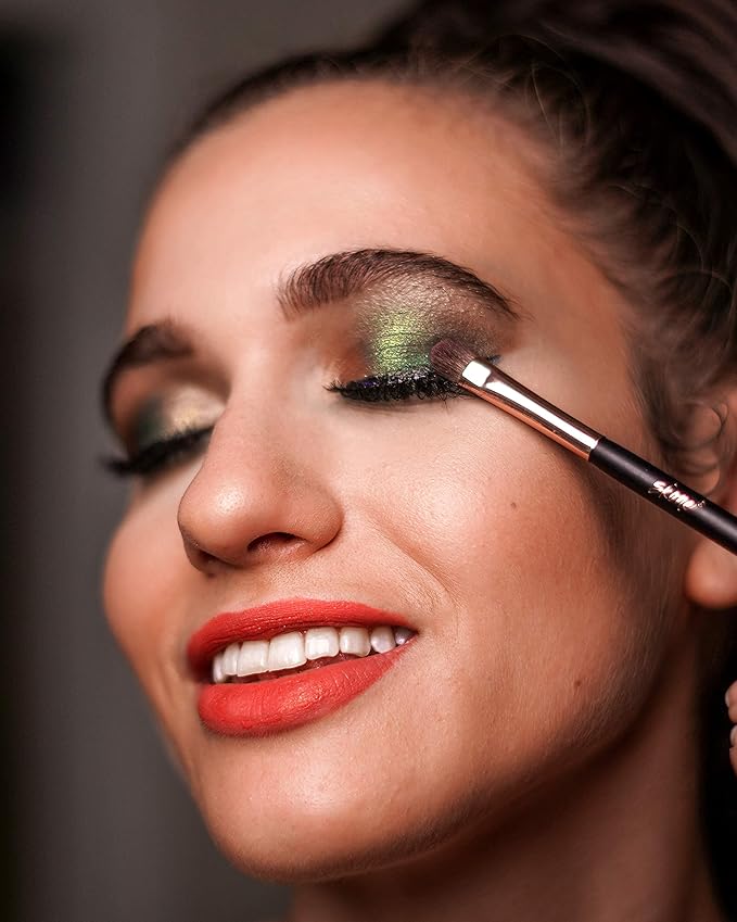 Skone Cosmetics Gems Eye Shadow, Highly Pigmented, Longwear Eye Makeup, Single Eyeshadow with Pro Shimmery Finish - Ultra-Blendable, Slightly Shimmer Shades - Green Eyeshadow - Romance