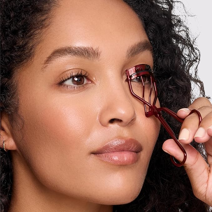 Tweezerman Vintage Rose Lash Gift Set - Makeup Eyelash Tool for All Eye Shapes