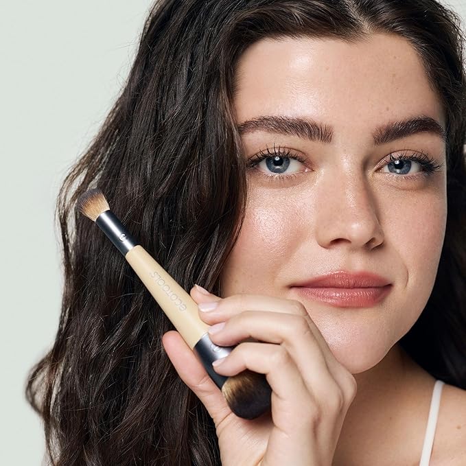 EcoTools Blend + Conceal Dual-Ended Makeup Brush, Foundation & Concealer Brush For Liquid & Cream Formulas, Face Makeup Brush, Synthetic Bristles, Vegan & Cruelty-Free, Travel & Eco-Friendly, 1 Count