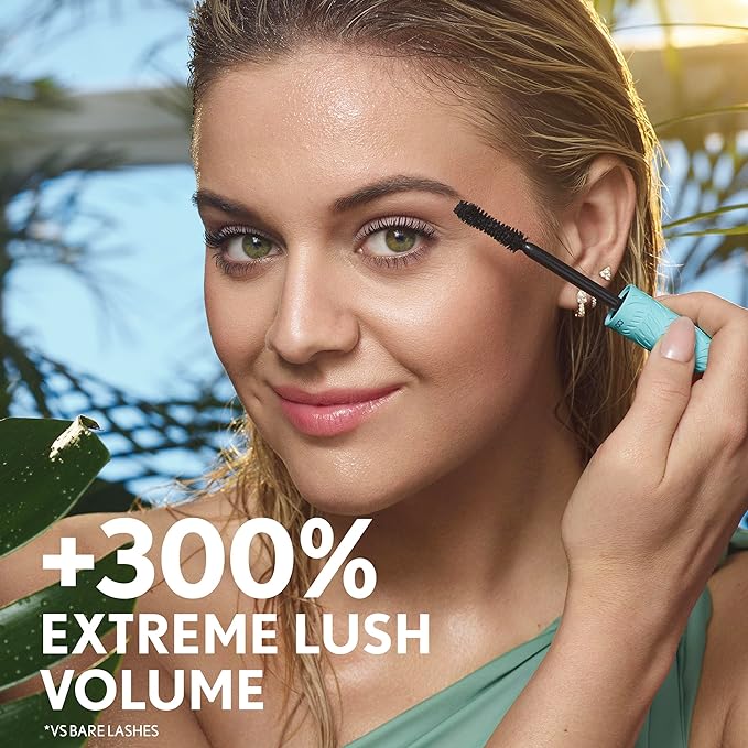 CoverGirl Lash Blast Cleantopia, Waterproof Mascara, Aloe Leaf Extract, Vitamin E & Ceramide, Gentle Formula, Volumizing, Long-Wearing, Transfer-Proof, Black/Brown, 1 Count